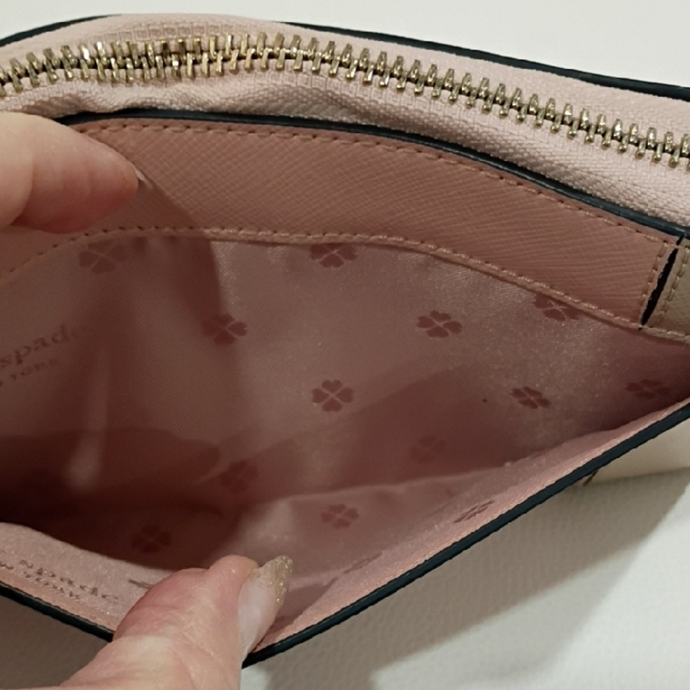 Kate Spade Pale Pink and Cream Saffiano Style Leather Zip-Around Wallet EUC - Picture 6 of 8